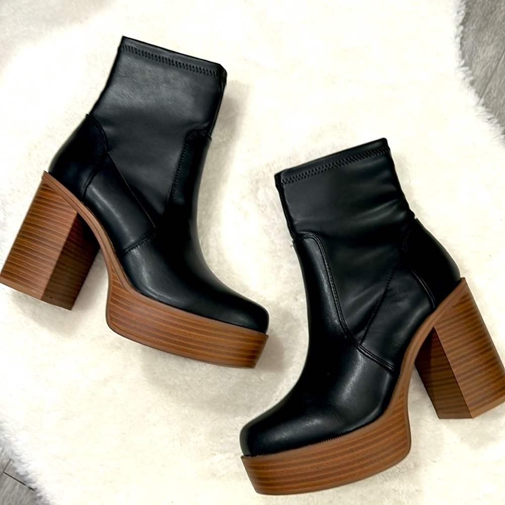 Wooden platform boots size 8 - Picture 3 of 6